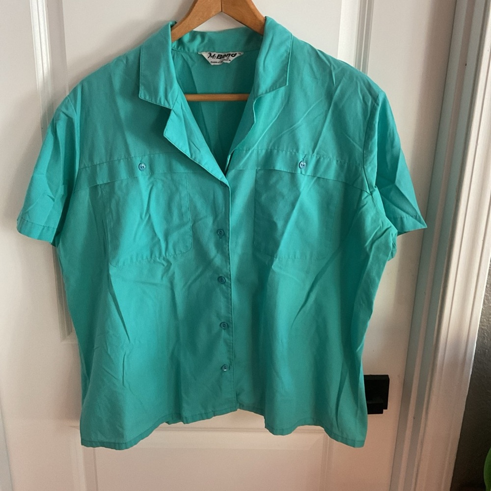 Ms. Bond - Button Down Short Sleeve Shirt -Turquoise - Ladies Size 38
